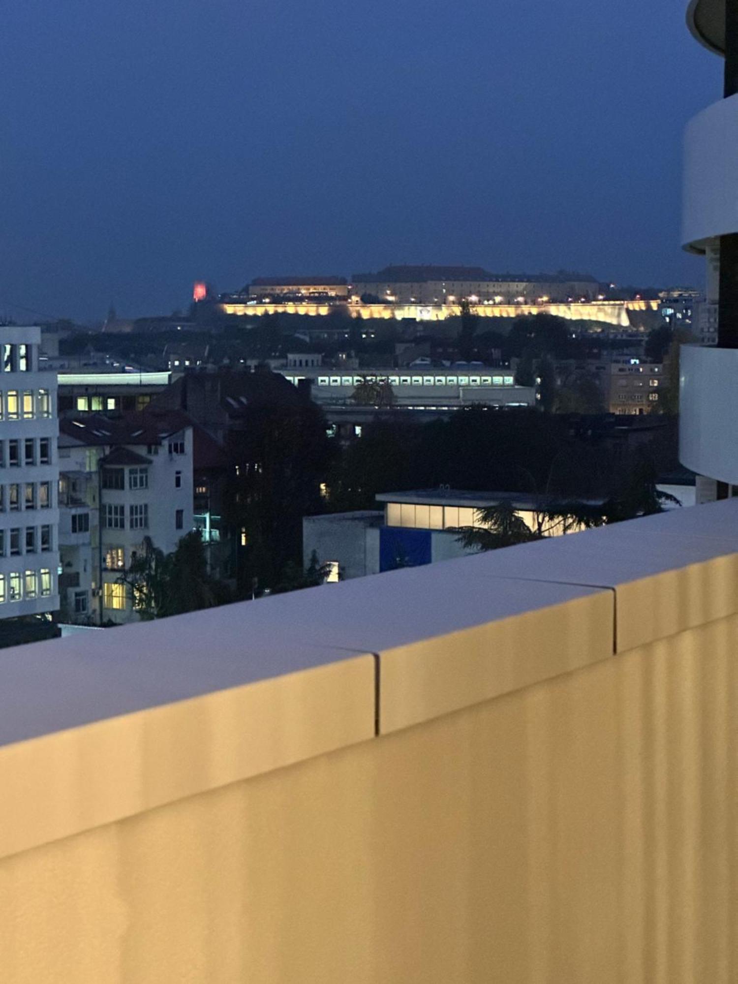 Pupin Palace Apartments Újvidék Kültér fotó