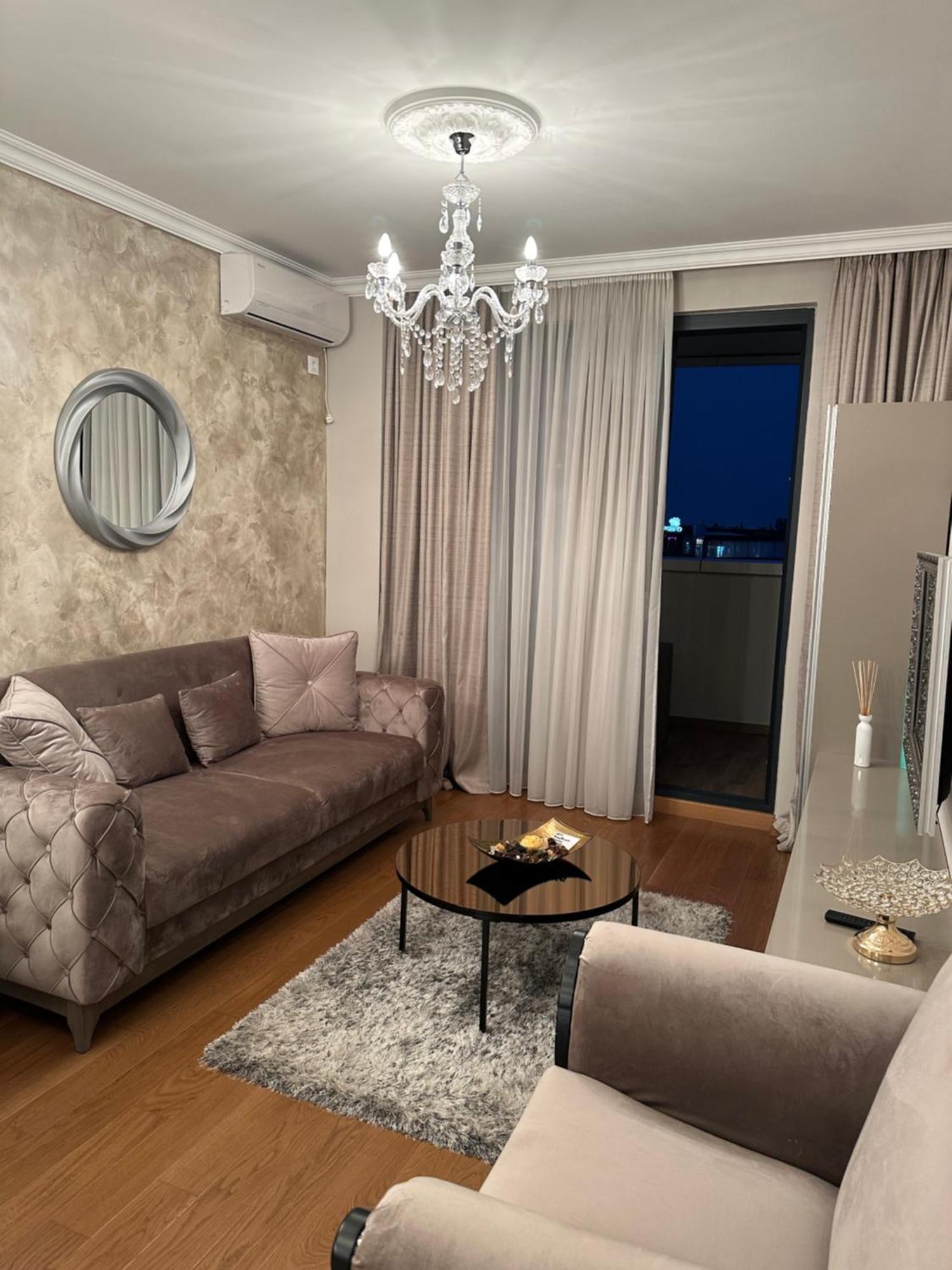 Pupin Palace Apartments Újvidék Kültér fotó