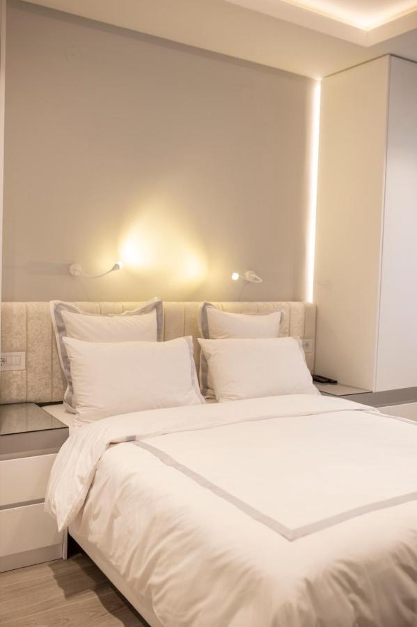 Pupin Palace Apartments Újvidék Kültér fotó