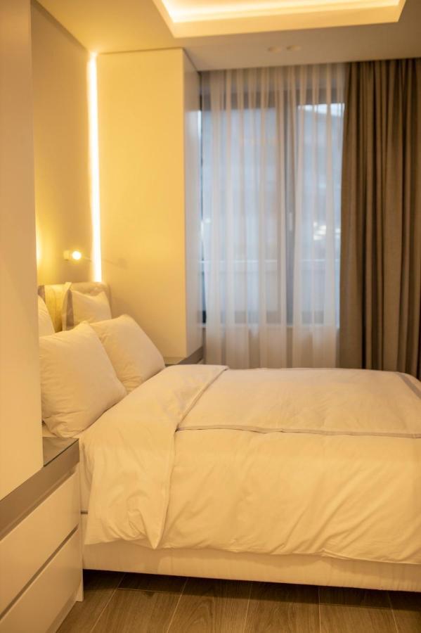 Pupin Palace Apartments Újvidék Kültér fotó