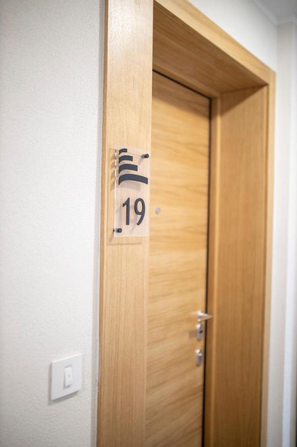 Pupin Palace Apartments Újvidék Kültér fotó